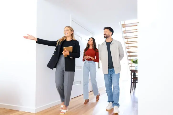 Visita guiada a un inmueble